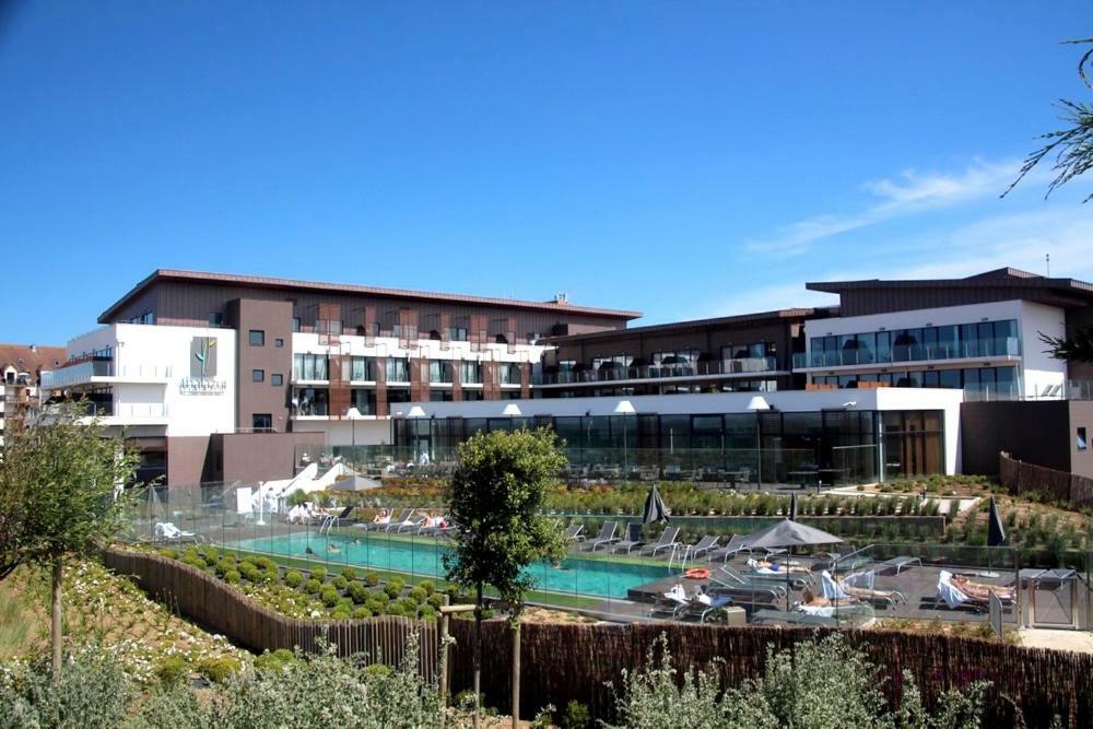 Magnifique Vue Mer Et Foret Cabourg Exterior photo